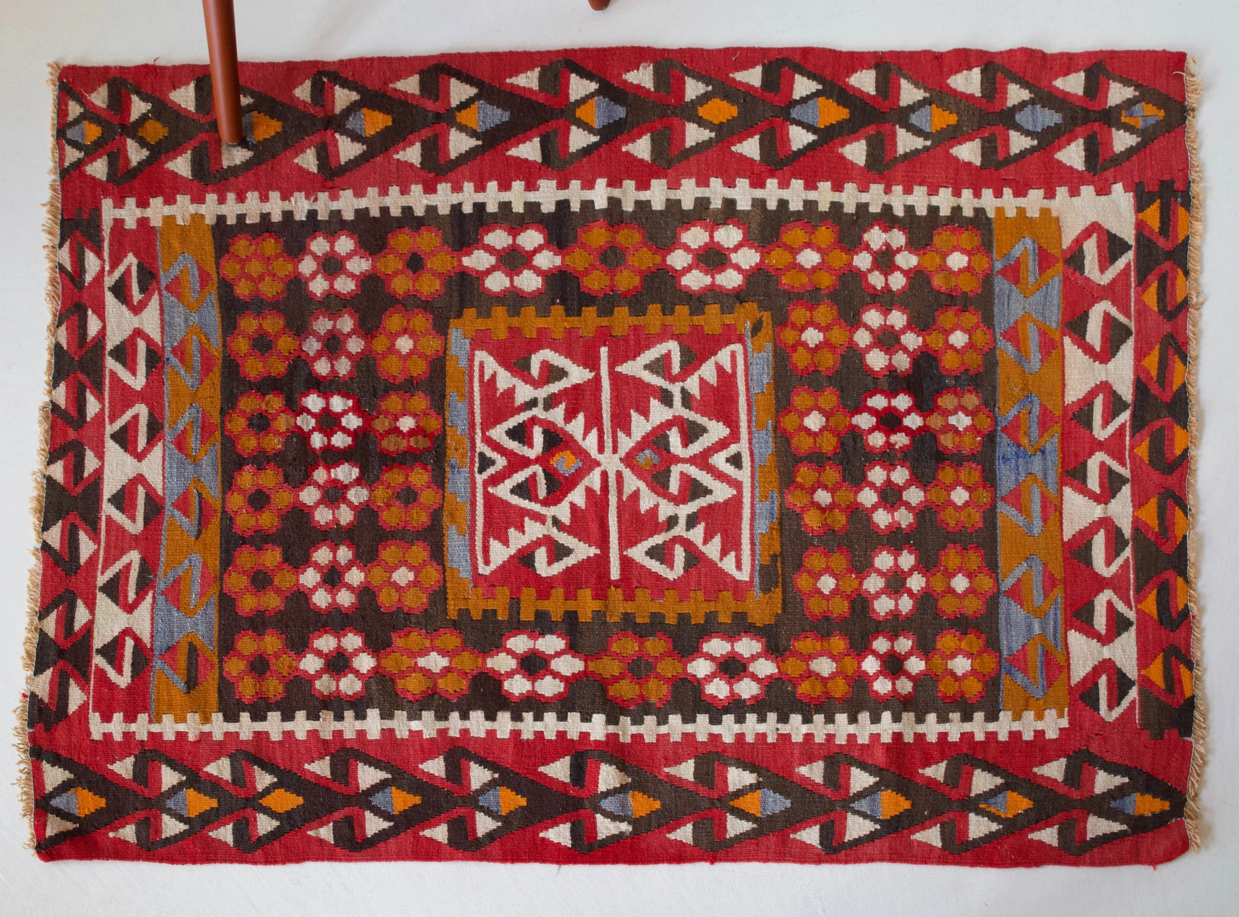 Vintage Kayseri Papatyali Kilim Rug 3'5"x4'10"