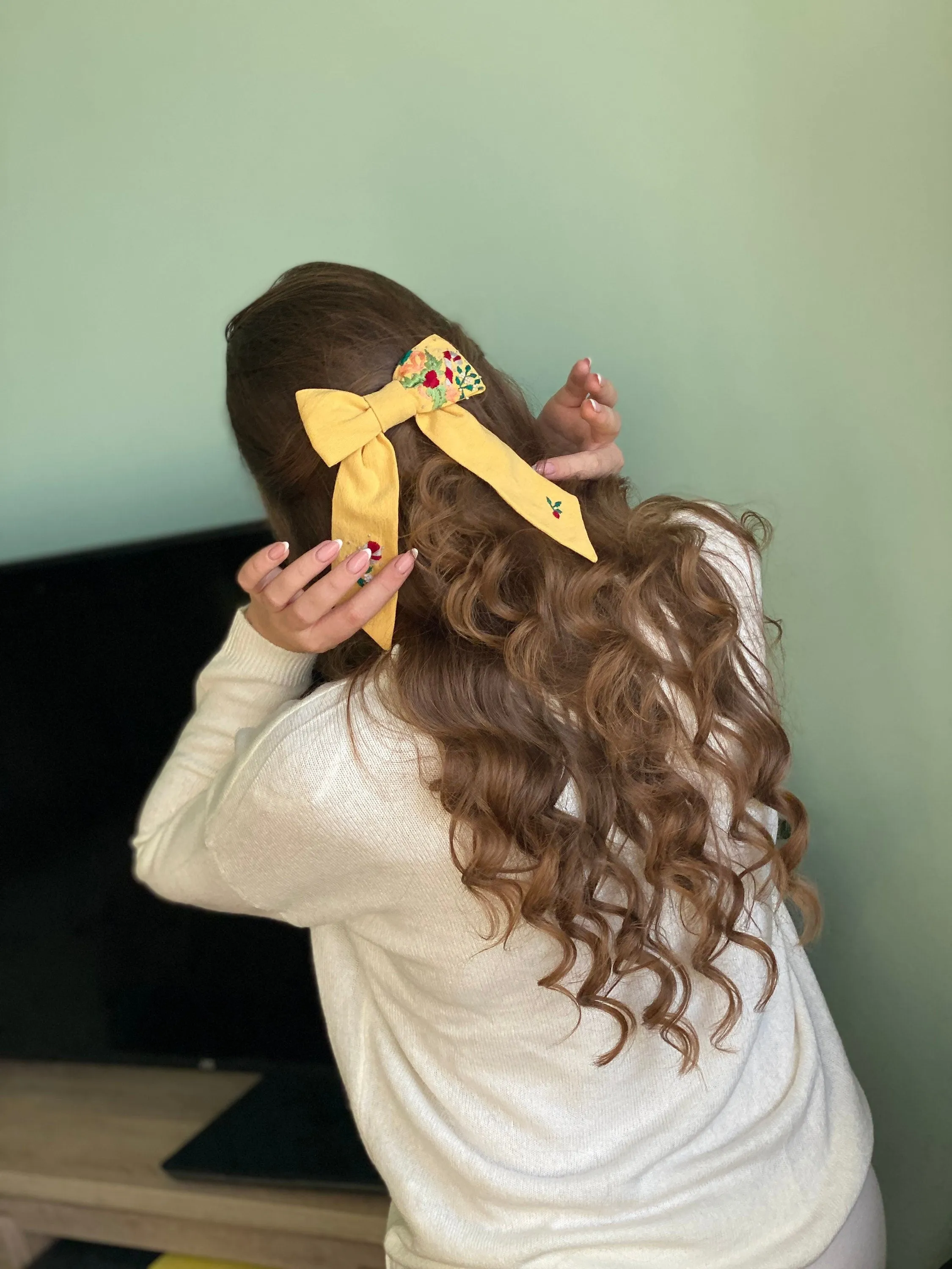 Yellow hair bow with Christmas embroidery